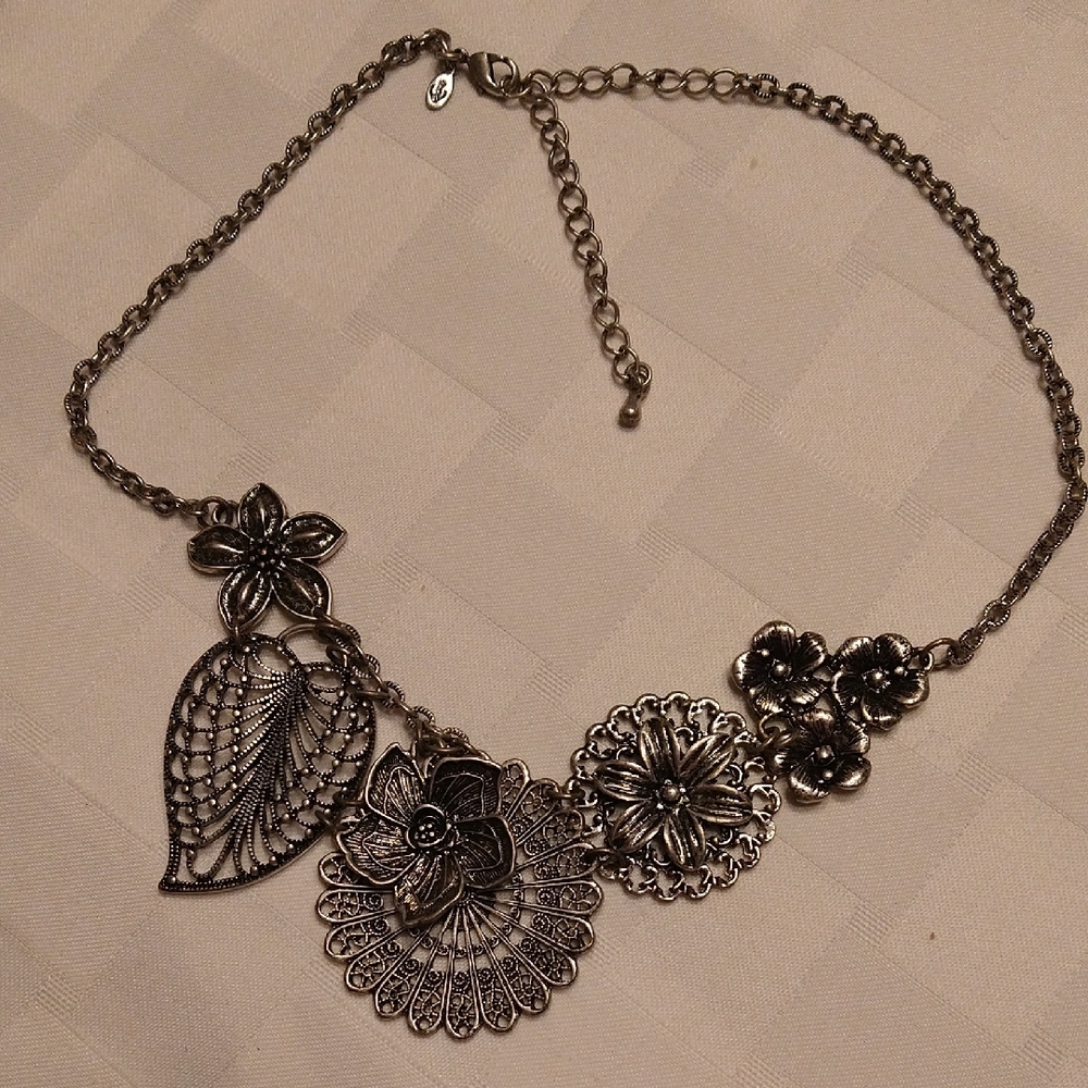 Premier Designs Floral Statement Necklace